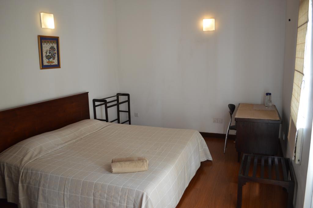 Star Class Comfort In Capital City Battaramulla Habitación foto